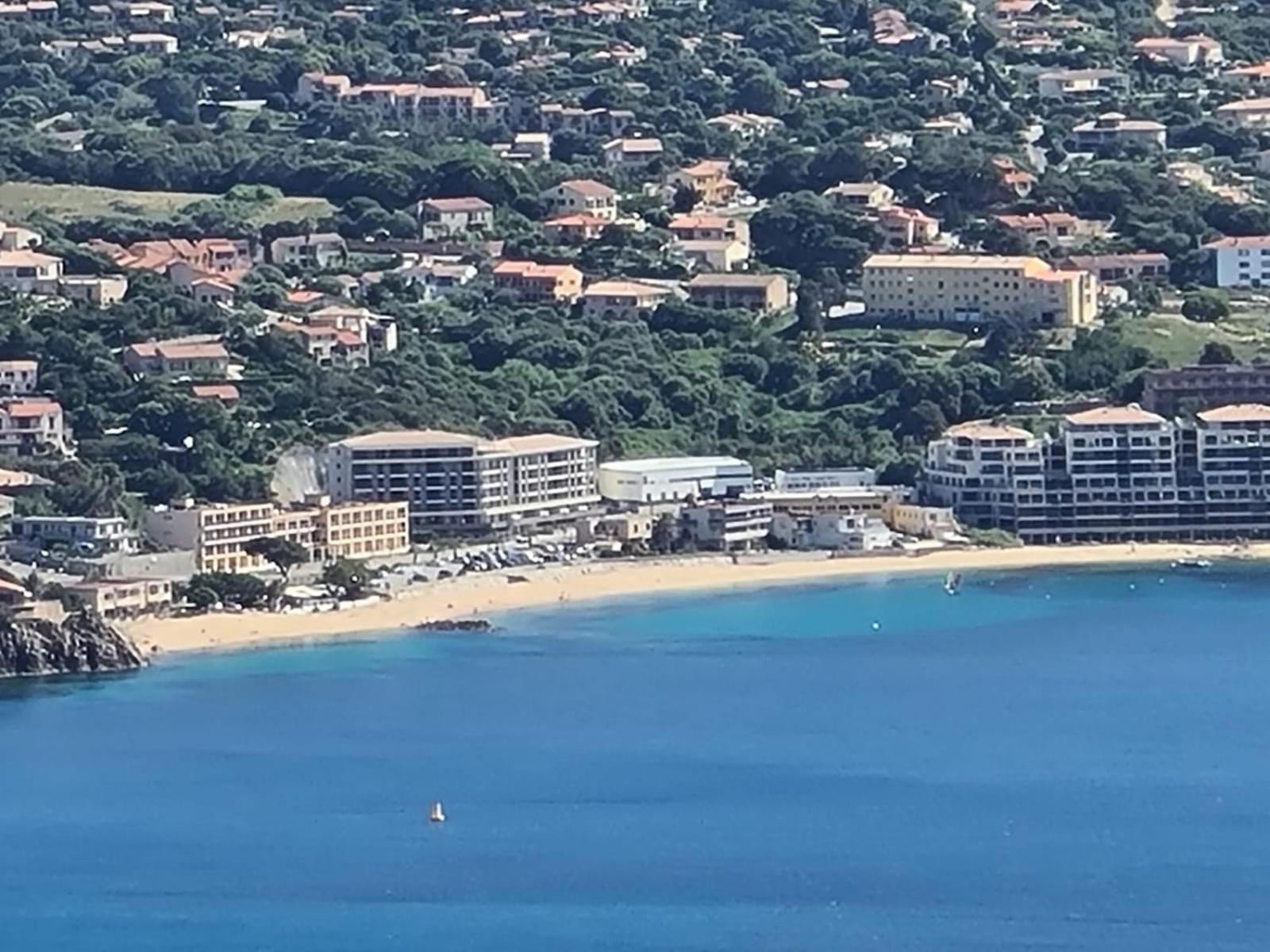 T2 De Standing Front De Mer Propriano  Exterior foto
