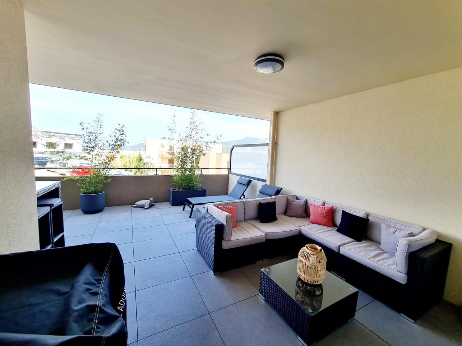 T2 De Standing Front De Mer Propriano  Exterior foto
