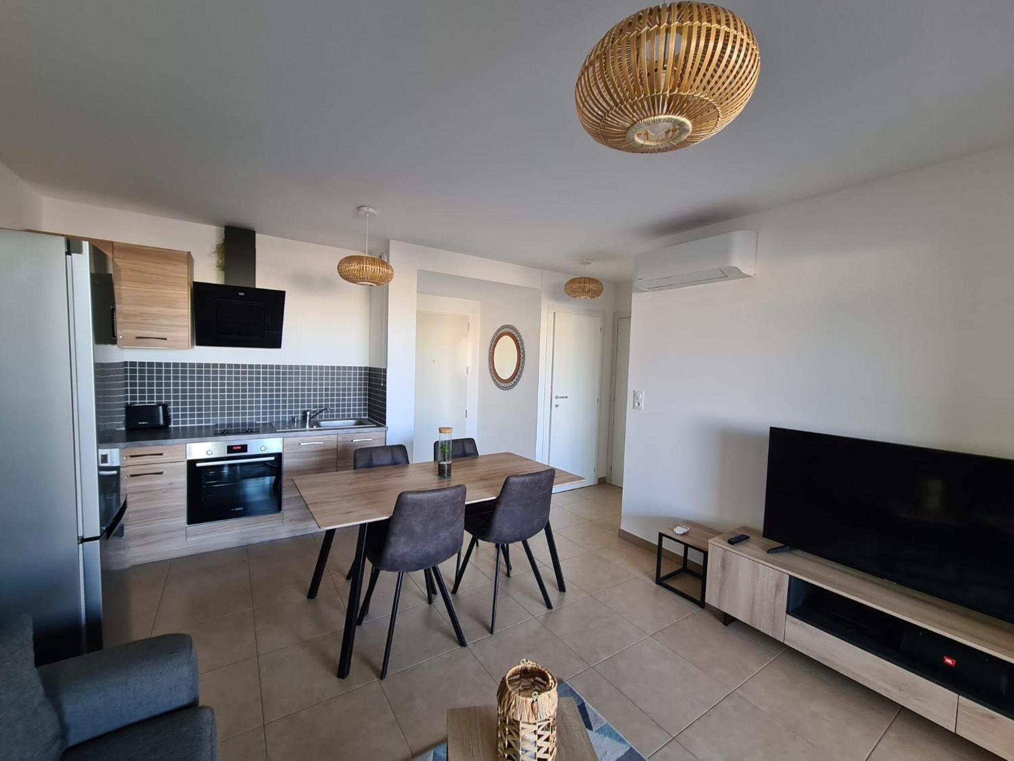 T2 De Standing Front De Mer Propriano  Exterior foto